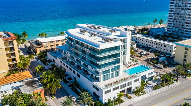 Eturna Beachside  photo 4